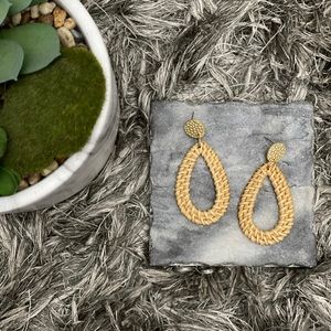 Rattan Teardrop Earrings✨